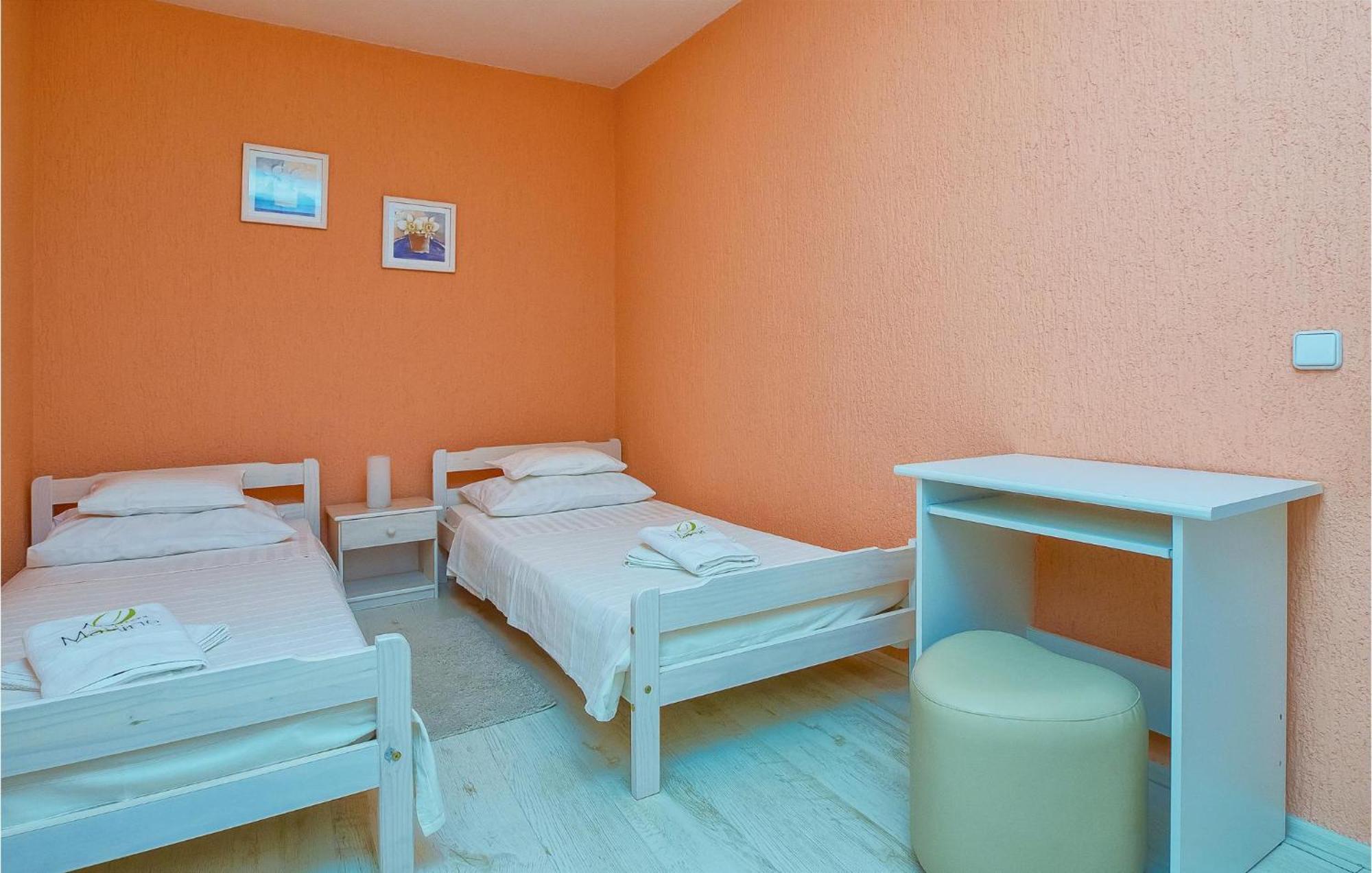 Apartment Stjepana 05 Дуги Рат Екстериор снимка